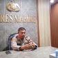 Kapolres Nabire AKBP Samuel D. Tatiratu menyampaikan pernyataan resmi terkait pengamanan aksi aspirasi. (Dok. NT)