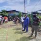 Anggota MRP Papua Tengah, Ermia Murip, hadir mendampingi mahasiswa asal Puncak saat aksi di Nabire, Senin (27/4/2026), guna memastikan penyampaian aspirasi berlangsung aman dan tertib. (Dok. NT)