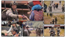 Personel Ops Damai Cartenz melaksanakan patroli jalan kaki dan pengamanan ibadah di Distrik Sinak, Kabupaten Puncak. (Dok_NT.ODC)