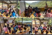 Anak-anak dari Kampung Banti, Utikini, dan Kimbeli mengikuti kegiatan belajar non formal di Distrik Tembagapura, Mimika. Dok_Istemewa. NT