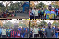 Tokoh adat, tokoh pemuda, dan masyarakat Suku Moni saat menggelar pertemuan di Kampung Gerbang Sadu Wadio, Distrik Nabire Barat, terkait dukungan terhadap DOB Moni. Dok_Istimewa. NT