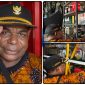 Yona Kogoya menerima bantuan usaha berupa alkon, aki, dan uang pembinaan dari Pemerintah Pusat di Nabarua, Kabupaten Nabire, Jumat (29/5/2026). Dok_Ist. NT