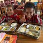 Suasana para siswa-siswi menyantap MBG di SD Jayanti BMW Nabire. Rabu (13/5/2026). Dok-Ist