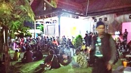 Suasana penonton film dokumenter 