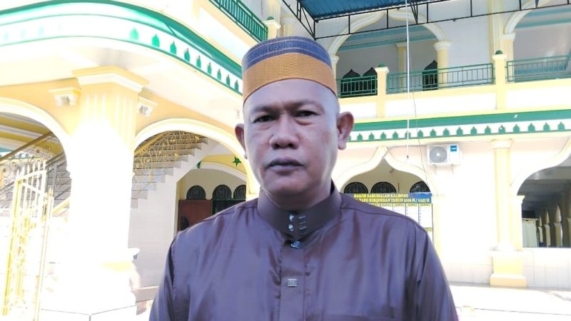 Panitia dan jemaah Masjid Babussalam Kalibobo menyembelih 14 ekor sapi dan 2 kambing hasil swadaya masyarakat pada Iduladha 1447 H di Nabire, Rabu (27/5/2026). Dok_Alvi. NT