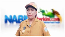 Kepala Kampung Wahariah, Pransina Hana Hetarion, menyampaikan apresiasi kepada Yonif TP 804/DBAY atas pembangunan sumur bor air bersih yang membantu mengatasi kesulitan air bersih masyarakat di Distrik Teluk Kimi, Kabupaten Nabire. Dok_Arief NT