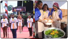 Pelajar Kabupaten Puncak Jaya menampilkan kuliner tradisional Bakar Batu Blanga pada hari kedua Festival Cahaya Kreasi Budaya Pelajar Provinsi Papua Tengah Tahun 2026 di Bandara Lama Nabire. Dok_Alvi NT