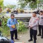 Kapolres Nabire AKBP Samuel D. Tatiratu memberikan keterangan kepada awak media terkait pengaturan konvoi pendukung tim peserta Piala Dunia 2026 di Nabire. Polres Nabire mengedepankan koordinasi, sportivitas, dan keamanan guna menjaga situasi kamtibmas tetap kondusif. Dok_Arief NT