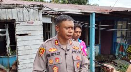 Kapolres Nabire AKBP Samuel D. Tatiratu mengimbau masyarakat memanfaatkan layanan Call Center 110 Polri untuk melaporkan tindak pidana, kecelakaan lalu lintas, maupun gangguan kamtibmas. Layanan tersebut tersedia 24 jam dan dapat diakses secara gratis. Dok_Arief NT