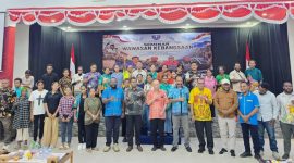 Peserta Seminar Wawasan Kebangsaan yang digelar DPC GAMKI Kabupaten Nabire mengikuti pemaparan materi tentang sejarah, nasionalisme, dan pentingnya menjaga persatuan demi Papua Tengah yang aman dan damai. Dok_Alvi NT