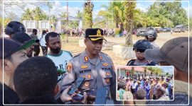 Kapolres Nabire AKBP Samuel D. Tatiratu, S.I.K., CPHR menyampaikan keterangan pers terkait pelaksanaan aksi penyampaian aspirasi simpatisan KNPB yang berlangsung aman, tertib, dan kondusif di Kabupaten Nabire. Dok_Arief NT