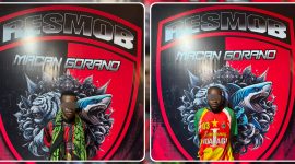Tim Resmob Satreskrim Polres Nabire menunjukkan barang bukti hasil pengungkapan kasus pencurian dengan kekerasan (curas), termasuk sejumlah sepeda motor dan senjata tajam yang diamankan di Mapolres Nabire. Dok_Res.NT