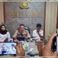Kapolres Nabire AKBP Samuel D. Tatiratu saat memberikan keterangan terkait perkembangan penanganan perkara ABH berinisial HWS di Kabupaten Nabire. Dok_Arief Aw