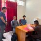 Sat Resnarkoba Polres Nabire melaksanakan tahap II perkara dugaan penyalahgunaan narkotika jenis ganja, Rabu (12/8/2026). Polisi menyerahkan ABH berinisial R.G.B.M. bersama barang bukti untuk proses hukum selanjutnya. Dok_HPN