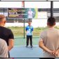 Kasrem 173/PVB Kolonel Inf Abi Kusnianto saat membuka pertandingan tenis dalam rangka HUT ke-81 TNI di Lapangan Tenis Korem 173/PVB Nabire, Rabu (16/9/2026).