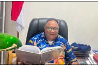 John NR Gobai menekankan pentingnya kepastian hukum, perlindungan lingkungan, dan hak masyarakat adat dalam pertambangan rakyat. Dok_Ist